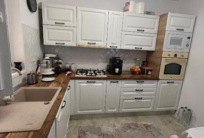 Casă cu 3 camere cu Teren 260 Mp în Central - 9