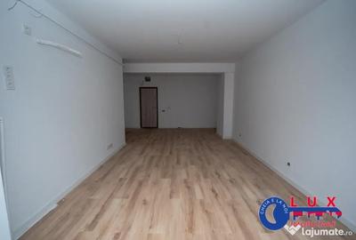 Apartament cu 2 camere semidecomandat în E3 - 6