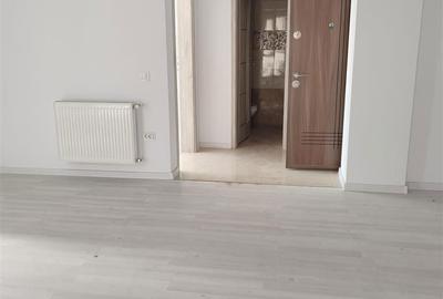 Apartament cu 3 camere semidecomandat în Miroslava - 4