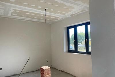 Casă cu 3 camere cu Teren 620 Mp în Cionchești - 1
