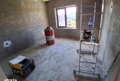 Casă cu 6 camere cu Teren 256 Mp în Cumpăna - 3