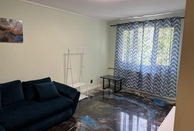 Apartament cu 3 camere decomandat, mobilat în Sălăjan