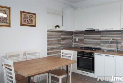 Garsonieră decomandată în Romană - 1