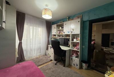 Apartament cu 4 camere decomandat în Central - 4