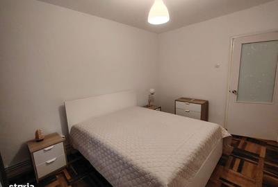 Apartament cu 3 camere în Micro 6 - 5