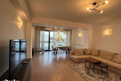 Apartament cu 3 camere decomandat în Central - 1