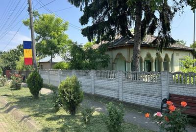 Casă cu 3 camere în Tudor Vladimirescu - 1