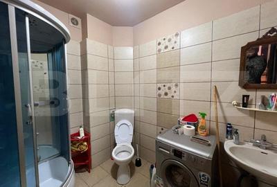 Casa tip P+1, cu 2 apartamente,  pe strada George Calinescu - 4
