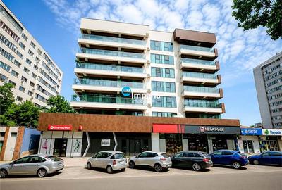 Spațiu comercial, de 35 mp, în Central - 4