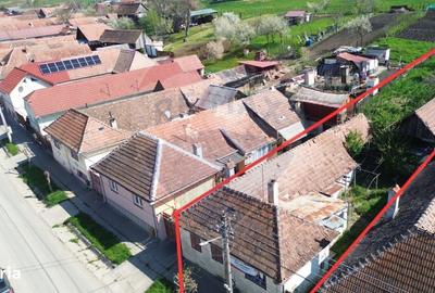 Casă cu 3 camere cu Teren 477 Mp în Central - 14
