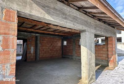 Casă cu 6 camere cu Teren 572 Mp în Domnești - 3