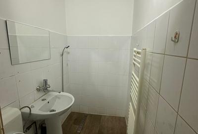 Oferta !! Apartament 2 camere Florilor liber - 4