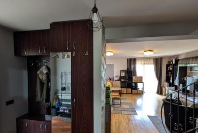 Casă cu 5 camere cu Teren 250 Mp în Florești - 9