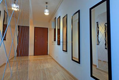 Apartament cu 2 camere semidecomandat, mobilat în Metalurgiei