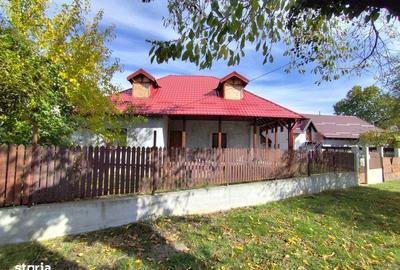 Casă cu 4 camere cu Teren 100 Mp în Central - 4