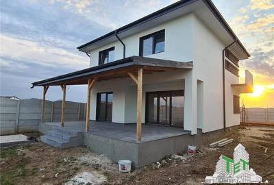 Vila lux 4 camere incalzire pardoseala cu terasa mare langa Soseaua de Centura - 9