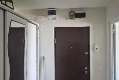 Inchiriez apartament 2 camere - 2