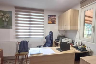 Casă cu 5 camere cu Teren 2800 Mp în Moldovenești - 11