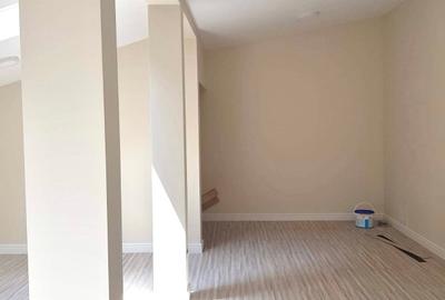 Casă cu 7 camere cu Canalizare în Universitate - 8