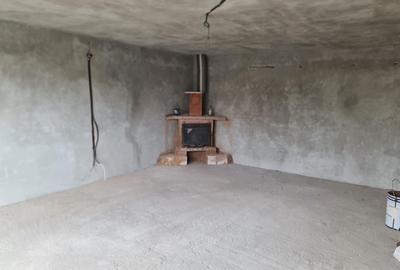 Casă cu 4 camere în Satu Nou - 3