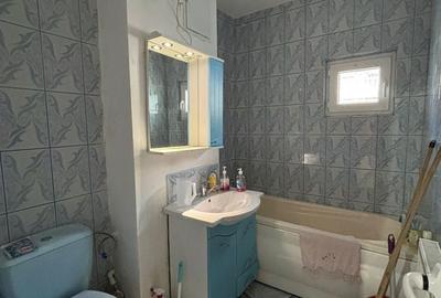 Apartament cu 3 camere decomandat în Central - 1