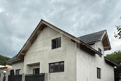 Vila D+P+M cu teren generos si vedere panoramica spre padure Vila D+P+M cu teren generos si vedere panoramica spre padure - 2