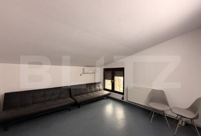 Cabinet medical ?i apartament 2 camere, 253 mp teren, 1 Mai - 1