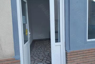 Spatiu comercial de inchiriat - 4