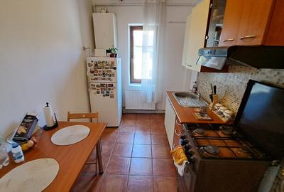 APARTAMENT 2 CAMERE IN BLOC DE 2 ETAJE - 17