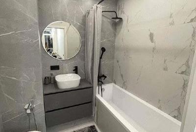 Apartament cu 2 camere decomandat în Centrul Civic