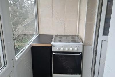 Inchiriez garsoniera - 1