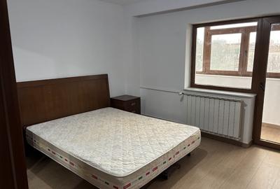 Apartament cu 3 camere decomandat în Coșbuc - 8