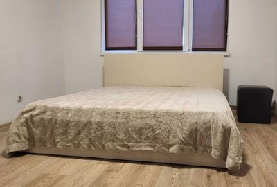 Apartament cu 2 camere decomandat în Central - 4