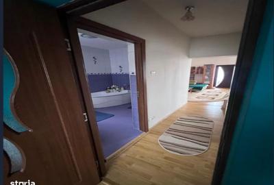 Casă cu 8 camere cu Teren 432 Mp în Afumați - 14