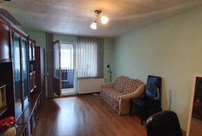 Apartament cu 2 camere decomandat în Central - 1