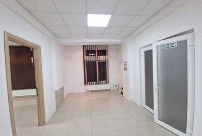 Spatiu de birouri ultracentral - 1