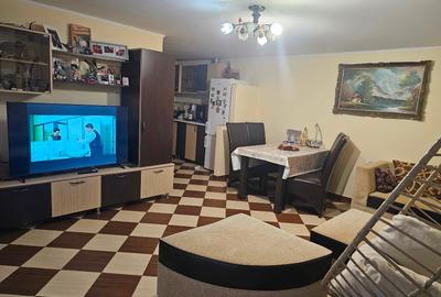 Casă de vânzare Tuzla -2 corpuri de casă - 2