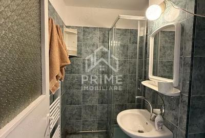 Apartament cu 2 camere semidecomandat, mobilat în Cetate