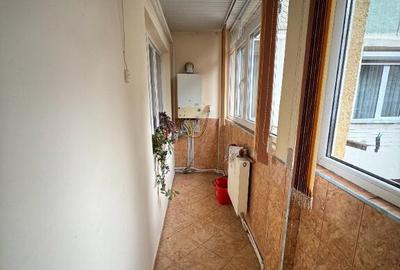 Vand apartament cu 3 camere spatios - 5