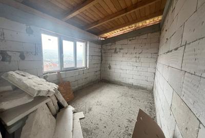 Casa individuala, pe 2 nivele, 110mp utili,500mp teren, zona Chinteni - 9