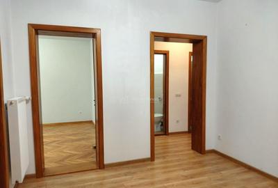 Baia Mare Apartament 3 camere parter inalt cu gradina - 1