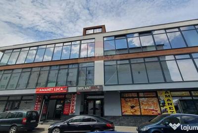 Spațiu comercial, de 91 mp, în Central - 9
