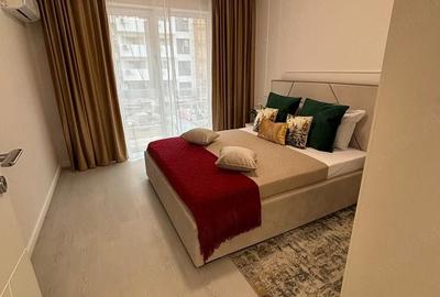 Apartament cu 3 camere decomandat în Sud