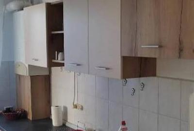 Apartament cu 2 camere,decomandat - zona Calea Bucuresti - 5