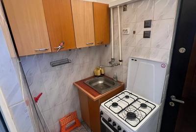 Garsoniera de inchiriat - 1