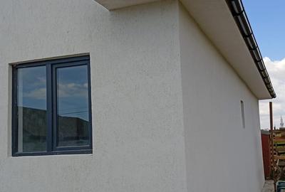 Vindem Casa P+M in Lumina - 2