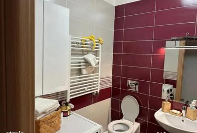 Apartament cu 2 camere semidecomandat în Tractorul