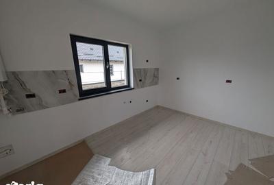 Casă cu 4 camere cu Teren 420 Mp în Hemeiuș - 6
