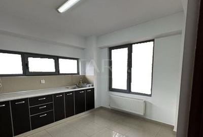 Apartament cu 2 camere- Ocupabil Imediat, Locație Excelentă!