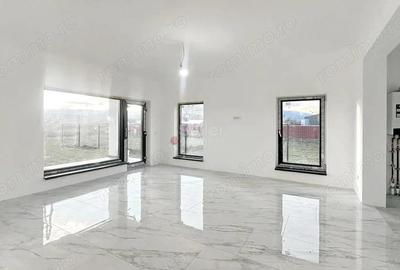 Curte Generoasa Compartimentare Practica - 8